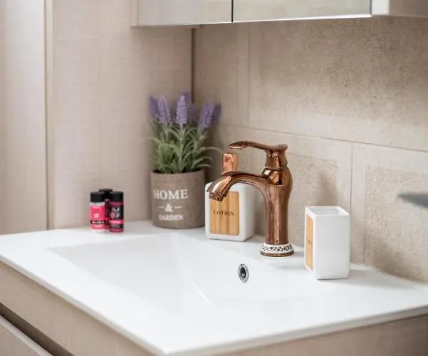 Lefkas Sunrise Luxury Appartments דירה ניקיאנה