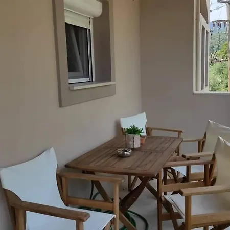Lefkas Sunrise Luxury Appartments アパート ニキアナ