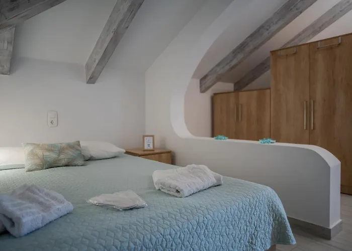 Lefkas Sunrise Luxury Appartments